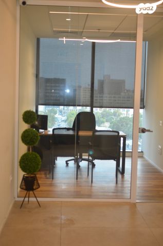 משרדים, פתח תקווה