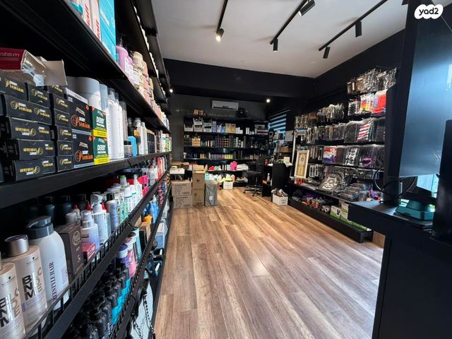 חנויות/ שטח מסחרי, שדרות ירושלים, מפדה אזרחי, חולון