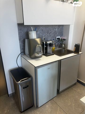 משרדים, ילדי טהרן 8, מב"ת מערב, אזור תעשייה חדש, ראשון לציון