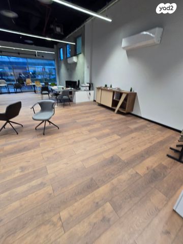 אולמות, שדרות ההסתדרות 25, צומת הקריות, חוף שמן, חיפה