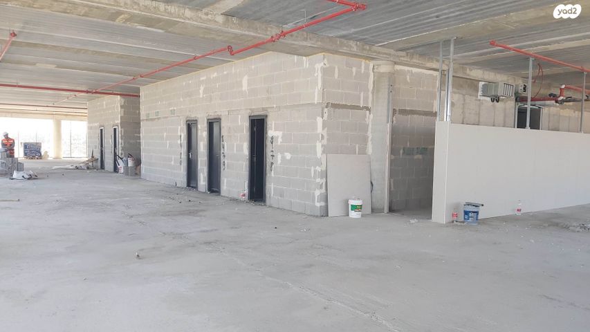 משרדים, אילן רמון, שאר העיר, נס ציונה