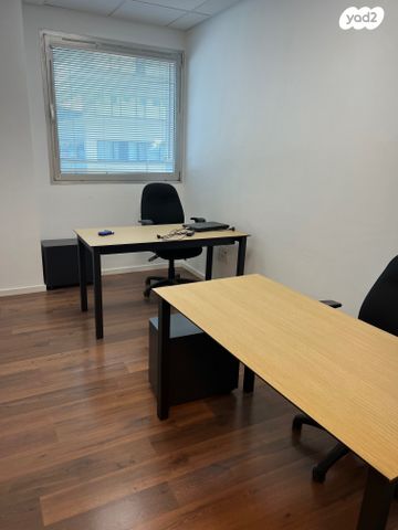 משרדים, גלגלי הפלדה, אזור תעשיה, הרצליה