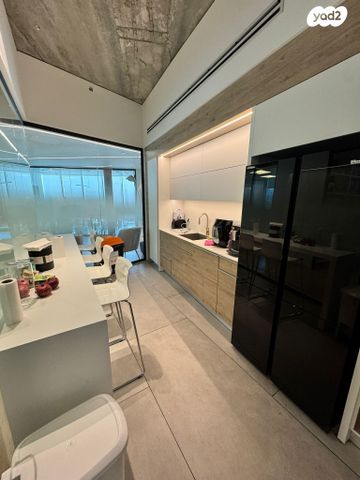 משרדים, דרך מנחם בגין 150, מונטיפיורי, הרכבת, תל אביב יפו