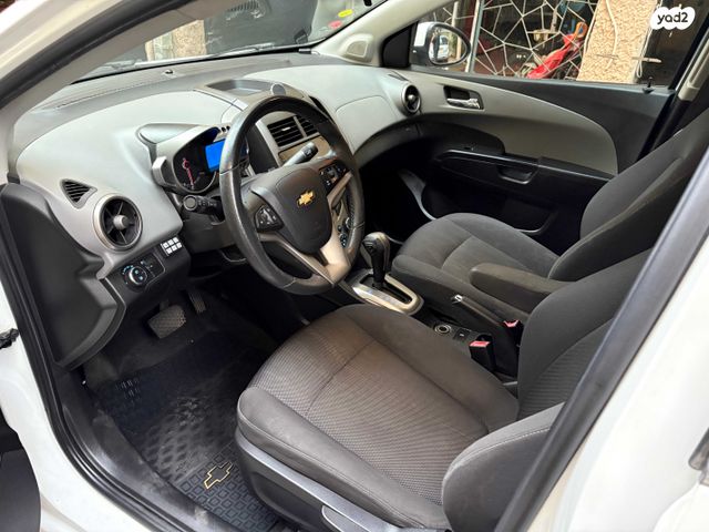 מודעת רכב שברולט סוניק