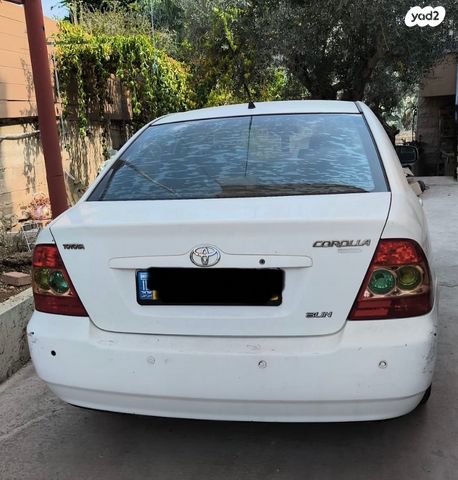 טויוטה קורולה