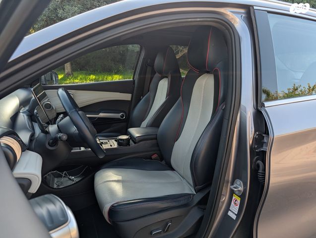 מודעת רכב בי.ווי.די אטו 3