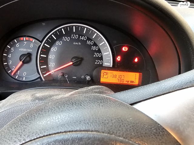 מודעת רכב ניסאן מיקרה