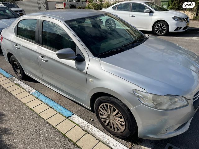 מודעת רכב פיג'ו 301