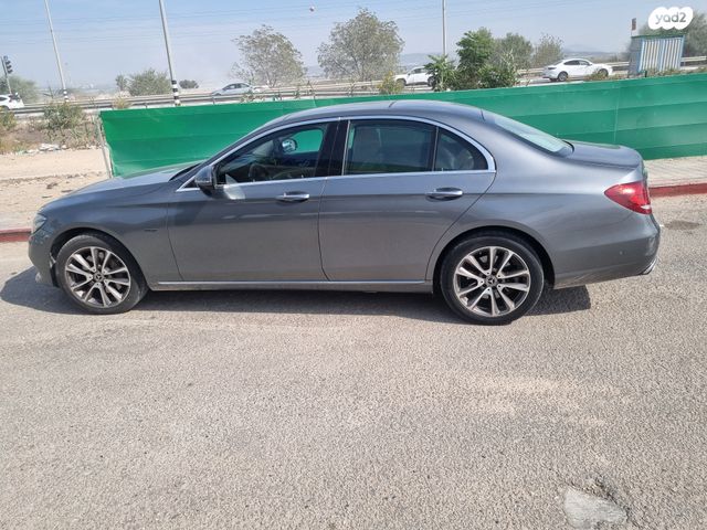 מרצדס-בנץ E-class