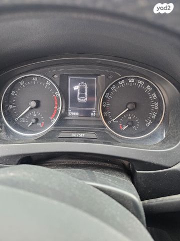 סקודה ראפיד