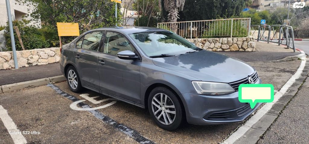 מודעת רכב פולקסווגן ג'טה