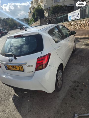 טויוטה יאריס