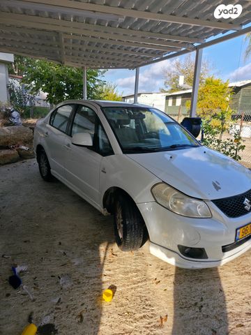 סוזוקי SX4
