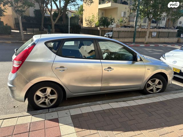 מודעת רכב יונדאי i30