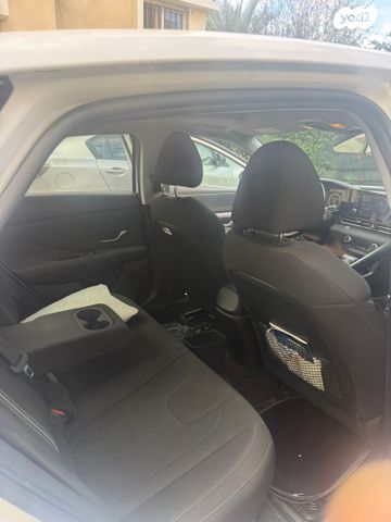 יונדאי אלנטרה