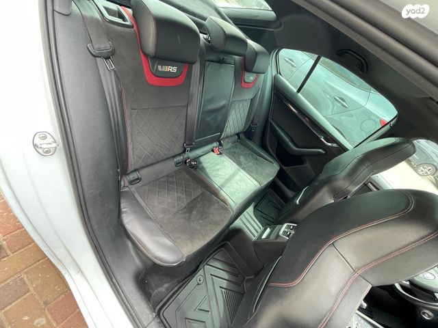 סקודה אוקטביה