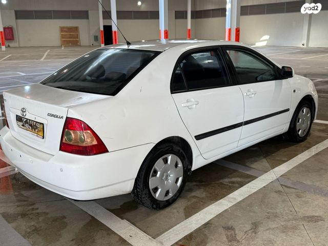 טויוטה קורולה