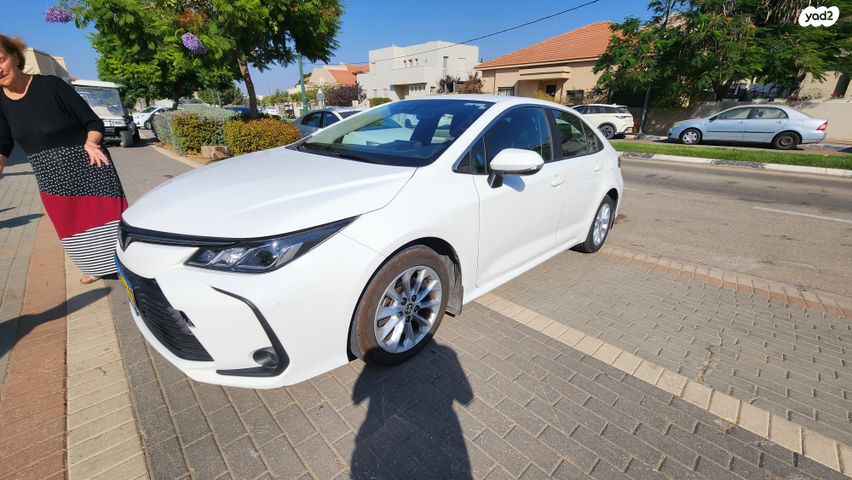 טויוטה קורולה