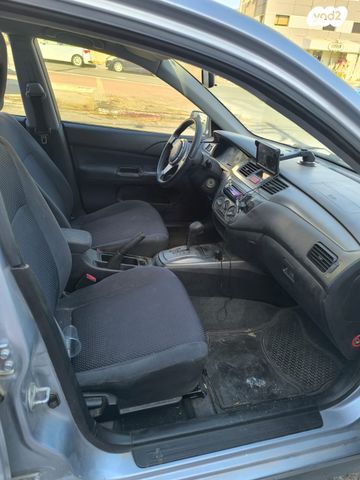 מיצובישי לנסר