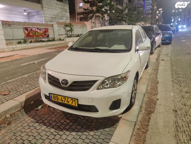 מודעת רכב טויוטה קורולה