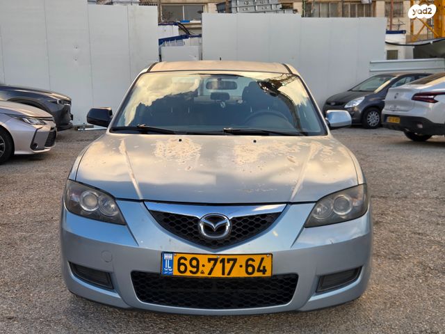 מאזדה 3