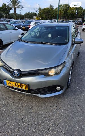 מודעת רכב טויוטה אוריס