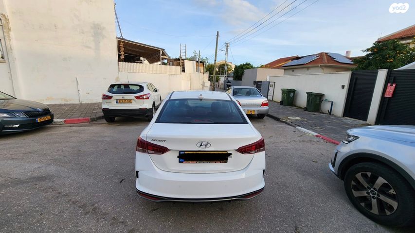 יונדאי אקסנט i25