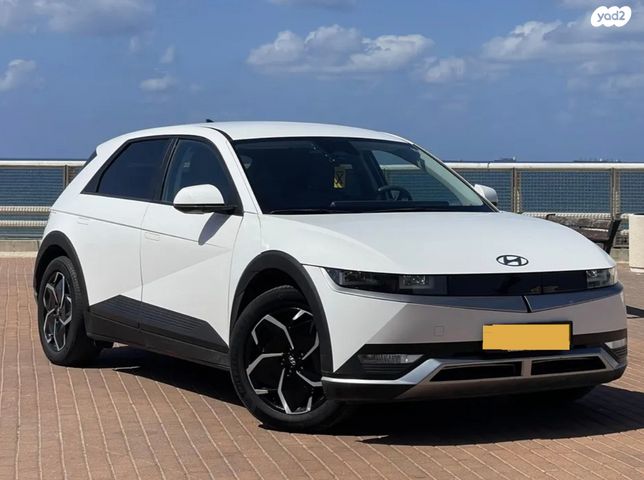 יונדאי איוניק 5