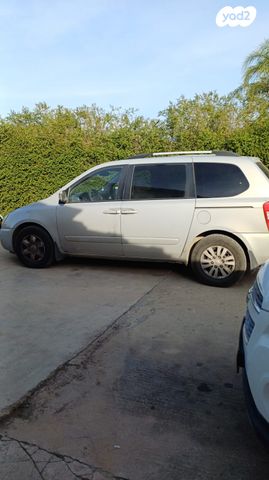 מודעת רכב קיה קרניבל