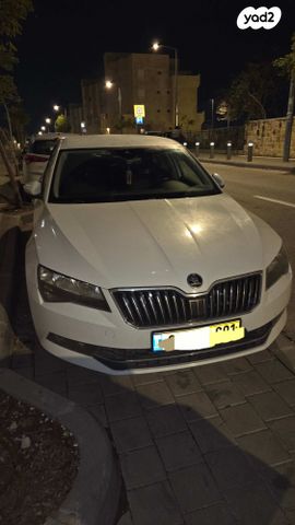 מודעת רכב סקודה סופרב