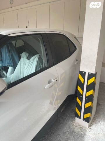 טויוטה יאריס קרוס