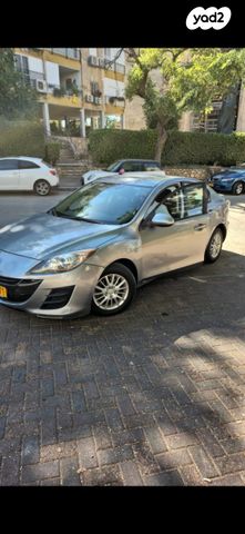 מודעת רכב מאזדה 3