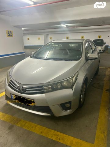 מודעת רכב טויוטה קורולה