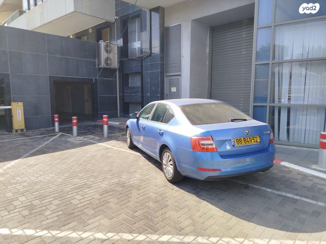 סקודה אוקטביה