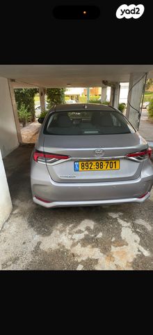 טויוטה קורולה