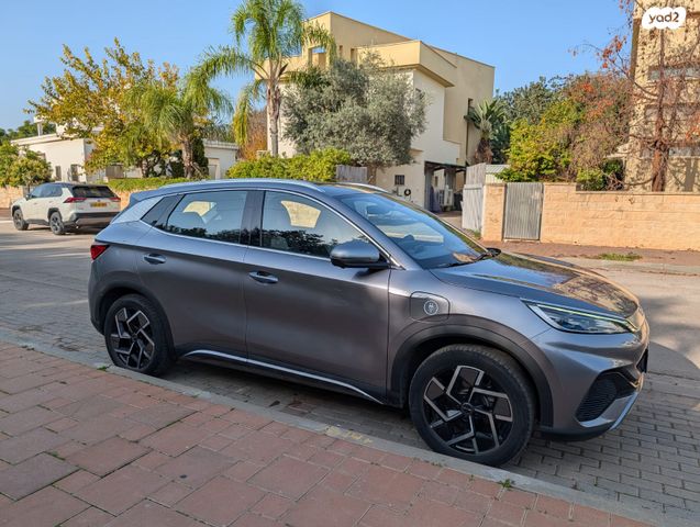 בי.ווי.די אטו 3