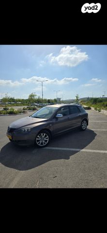 מודעת רכב מאזדה 3