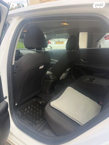 יונדאי אלנטרה