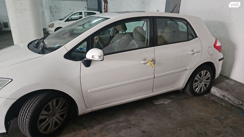 טויוטה אוריס