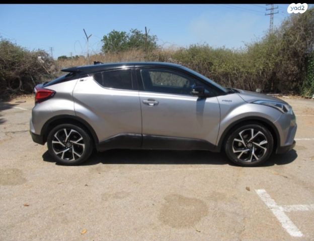 טויוטה C-HR