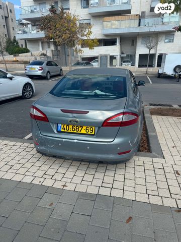 פורד מונדאו