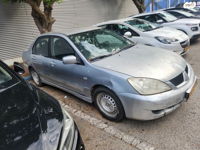 מיצובישי לנסר