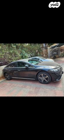 מרצדס-בנץ EQE SUV