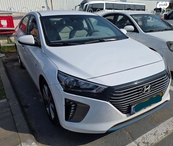 יונדאי איוניק