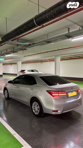 מודעת רכב טויוטה קורולה