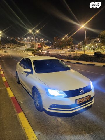 מודעת רכב פולקסווגן ג'טה 