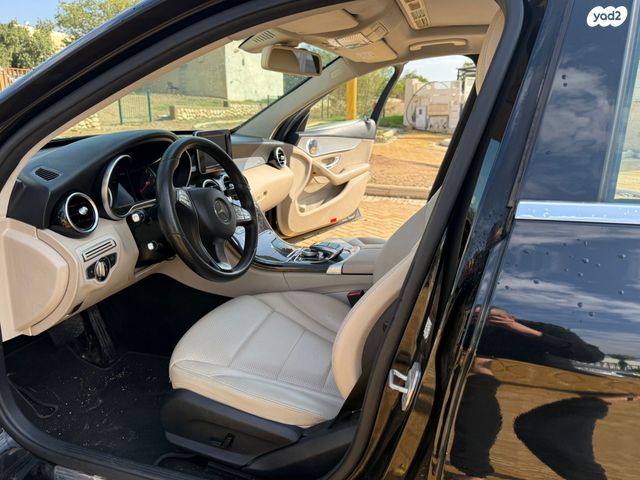 מודעת רכב מרצדס-בנץ C-class