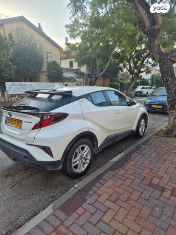טויוטה C-HR