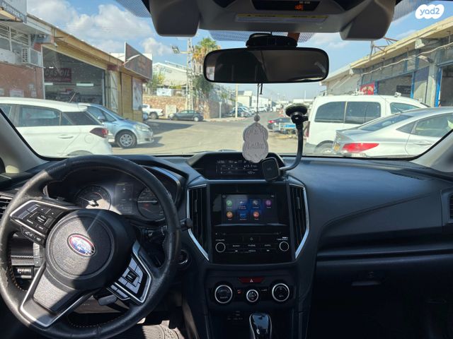 מודעת רכב סובארו XV