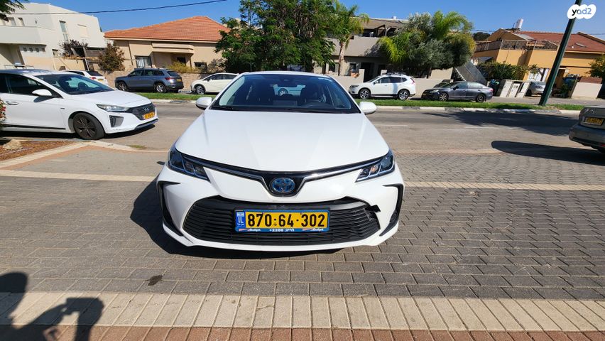 מודעת רכב טויוטה קורולה